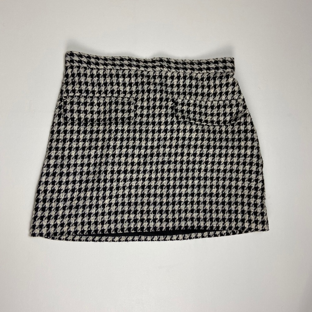 mini skirt